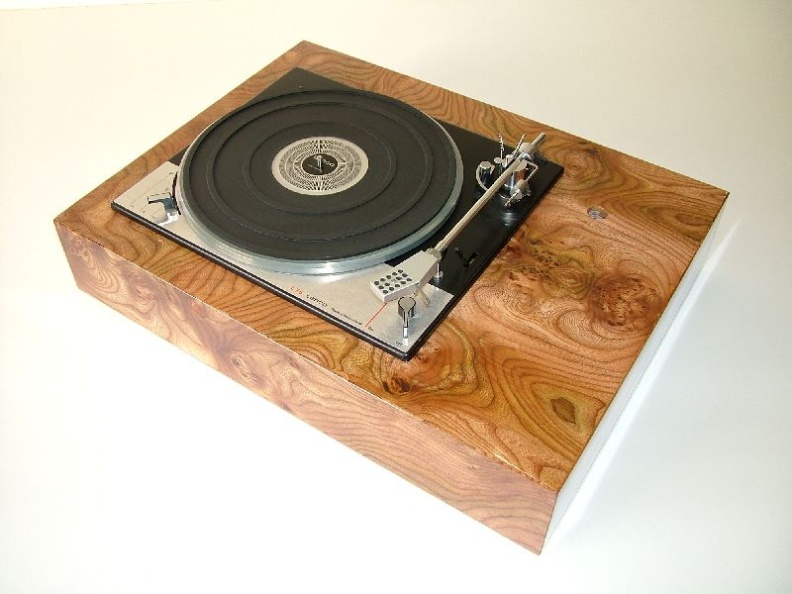 L75  XL Ulme-Ruester-Maser 01